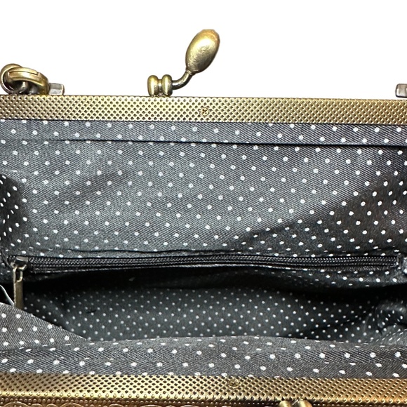 Forest Floor Kiss Lock Handbag - Picture 4 of 4